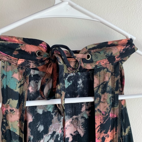 NWT RVCA Kingsman Mauve Floral High Neck Open Back Mini Dress - Picture 10 of 10